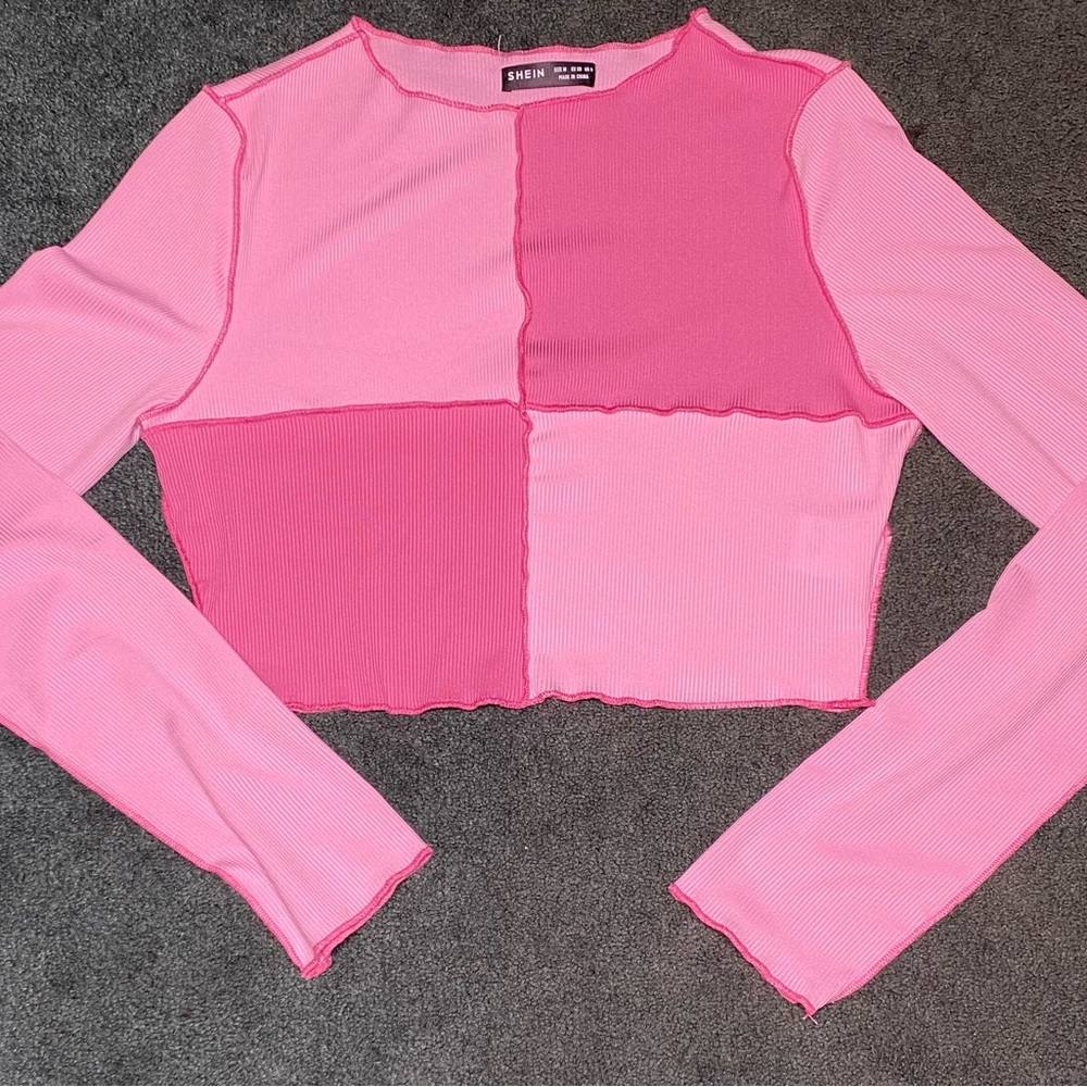 Cropped Long Sleeve Top